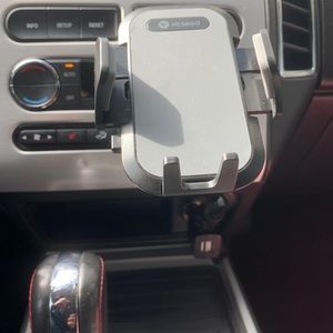 Cell phone holder, The Vicseed connect phone mount